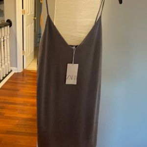 A NWT Zaras sparkly silver slip